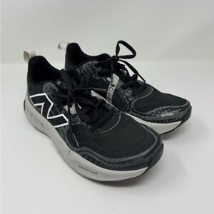 New Balance Fresh Foam X Hierro v8 trail running shoes in black